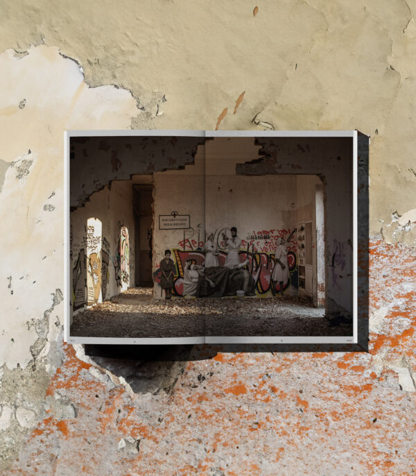 VILLA ROSA [fotoromanzo] - immagine 15