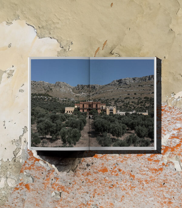 VILLA ROSA [fotoromanzo] - immagine 2